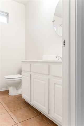 Building Photo - 11668 La Grange Dr