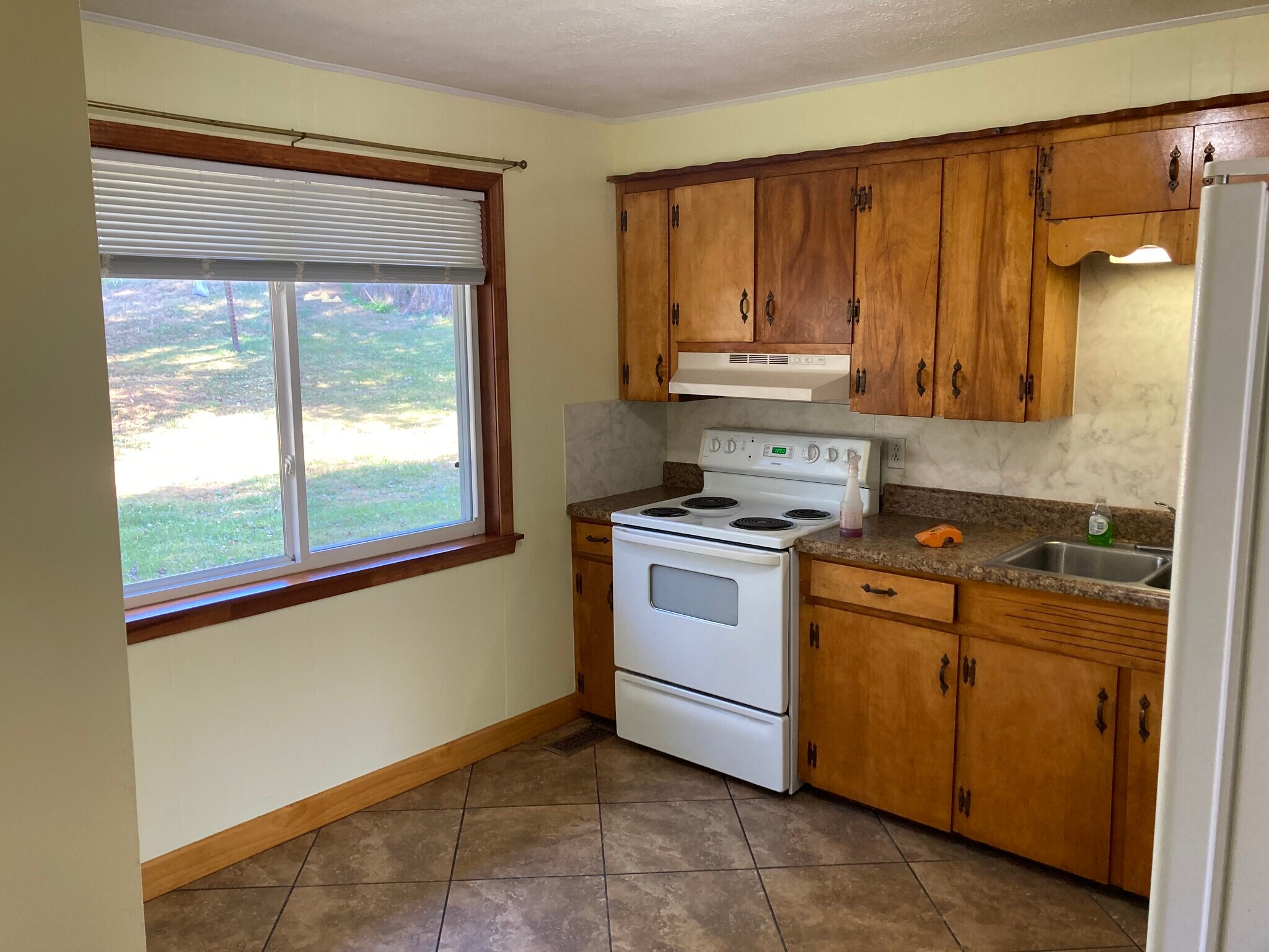 Building Photo - 119 Betterley Pl