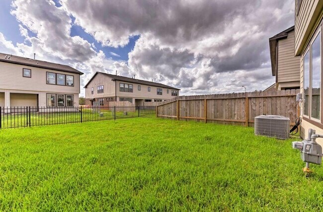 Building Photo - 3322 Harvest Meadow Ln