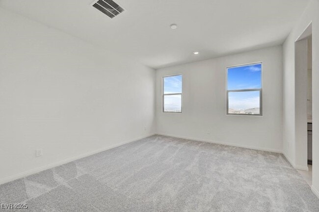 Building Photo - 1550 Rock Kestrel St