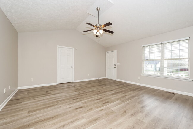 Building Photo - 1137 Silverado Way
