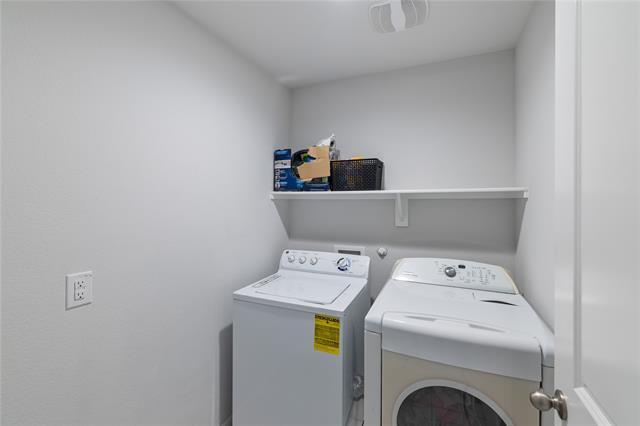 Building Photo - 16429 Porterfield Ln