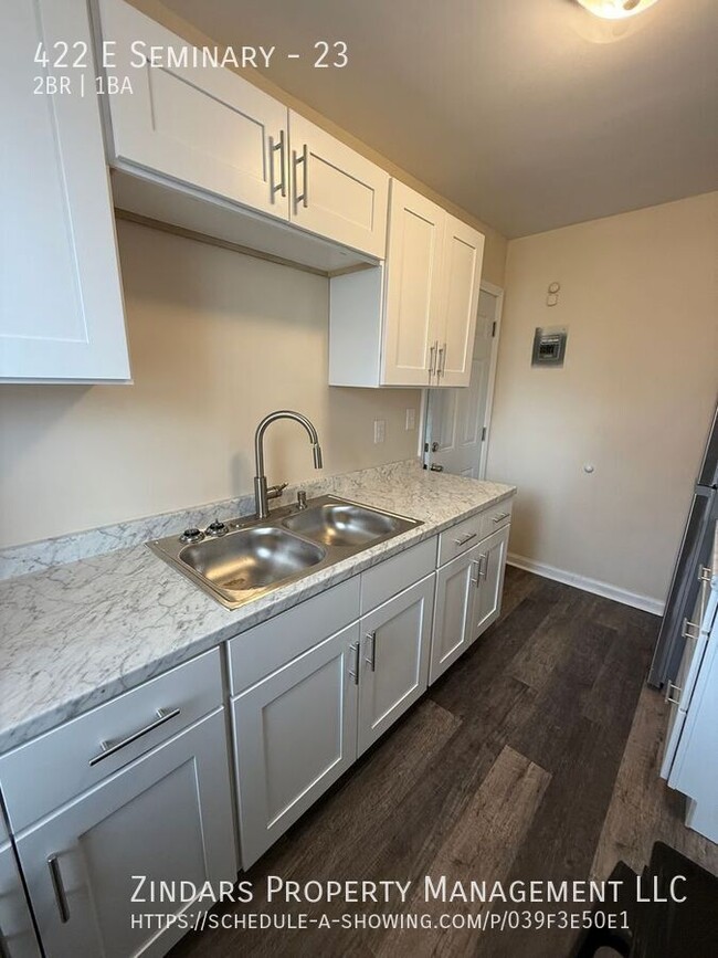 Primary Photo - MOVE IN SPECIAL!!! Newly Remodeled 2 Bed 1...