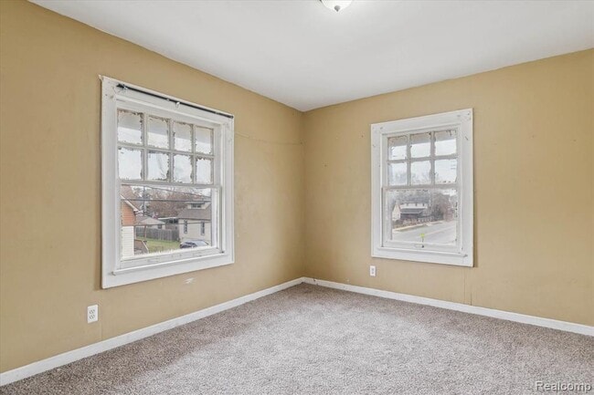 Building Photo - 5421 Toledo St