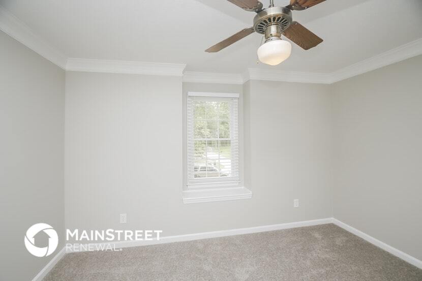 Building Photo - 2452 Clintwood Dr
