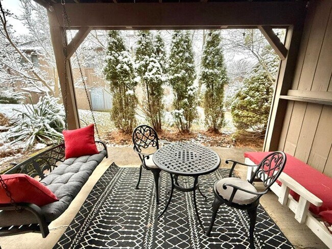 Building Photo - Charming 3-Bedroom, 2-Bath Home for Rent -...