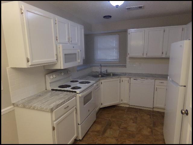 Building Photo - 12415 Goldleaf Dr