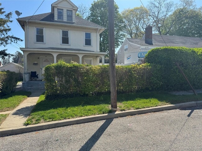 Building Photo - 61 Nassau Ave