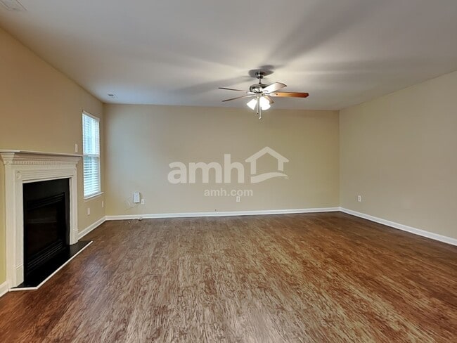 Building Photo - 3961 Tyler Bluff Ln