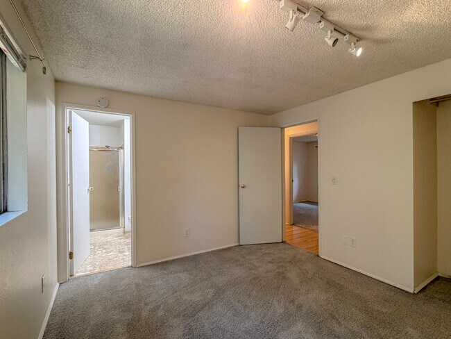 Building Photo - 21726 58th Ave W