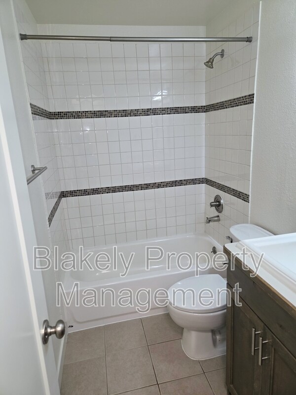 Building Photo - 2118 S Roosevelt St