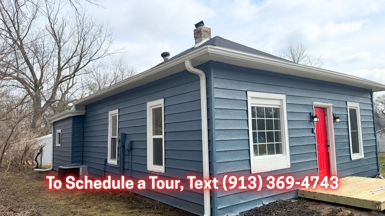 Building Photo - 913 S Main Rd