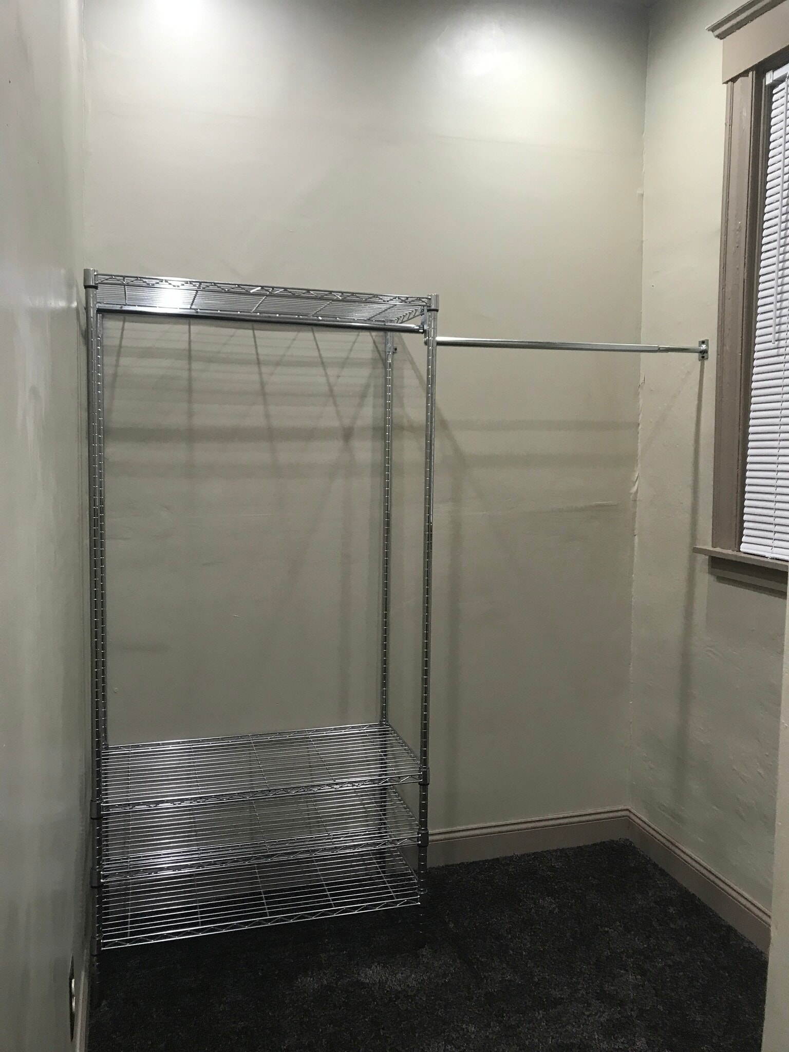 Large walk-in closet - 418 Garrard St
