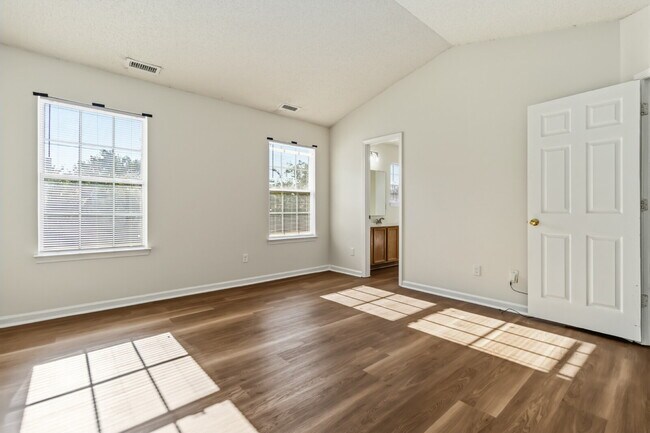 Building Photo - 1428 Nature Pl