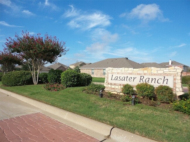 Building Photo - 1121 Beaverwood Ln