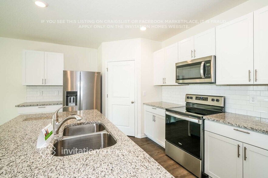 Building Photo - 7750 Harbor Moor Dr