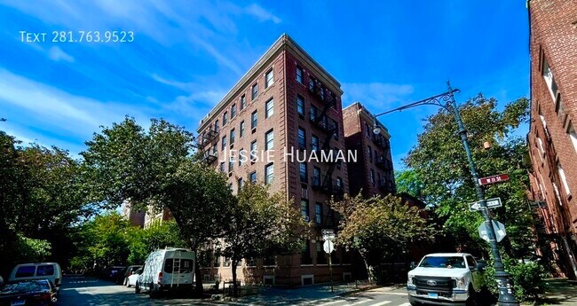 Primary Photo - 240 Waverly Pl