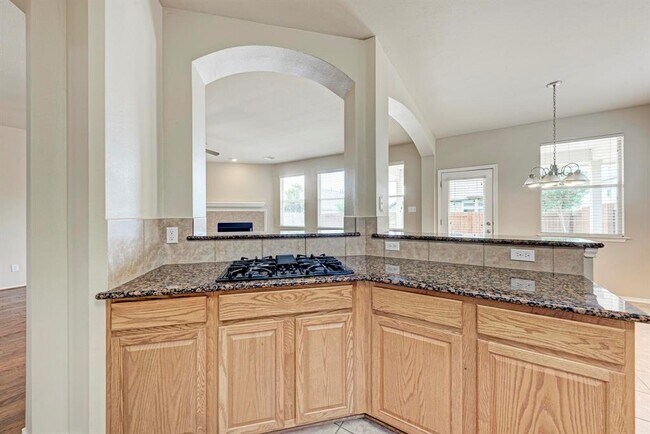 Building Photo - 11512 Shadow Creek Dr