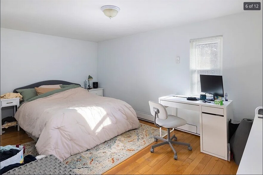 Building Photo - 163 F St