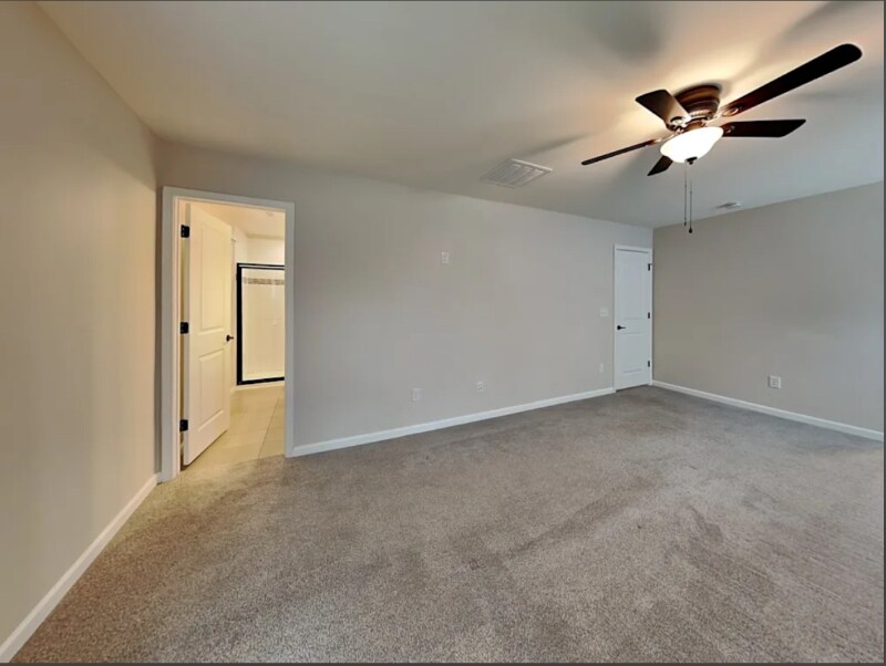 Building Photo - 946 Fairdale Ct