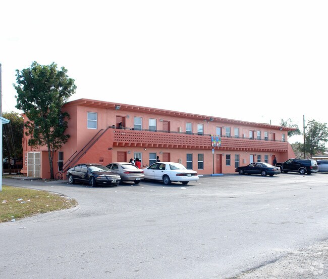 Primary Photo - Baldwin Apartments