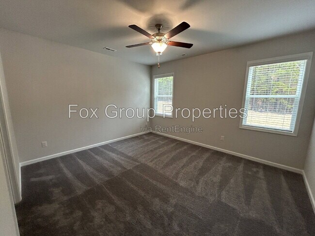 Building Photo - 8236 McCormick St