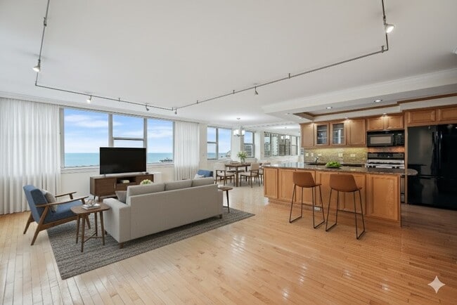 Building Photo - 40 E Cedar St