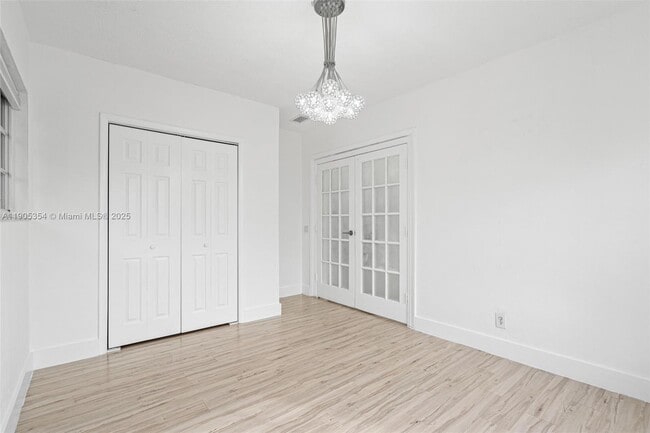 Building Photo - 1145 SW 74th Ct