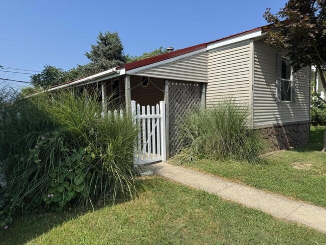 Primary Photo - Lot 7, 76 Yardner st