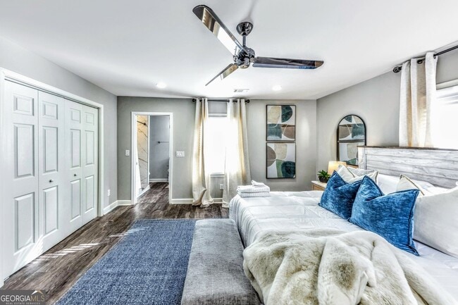 Building Photo - 6230 Love St