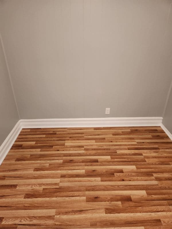 Building Photo - 5826 60th Ln