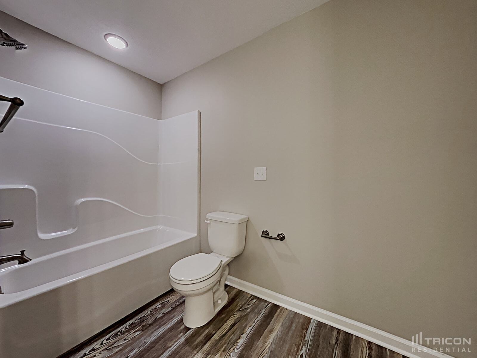 Building Photo - 1096 Tomahawk Pl