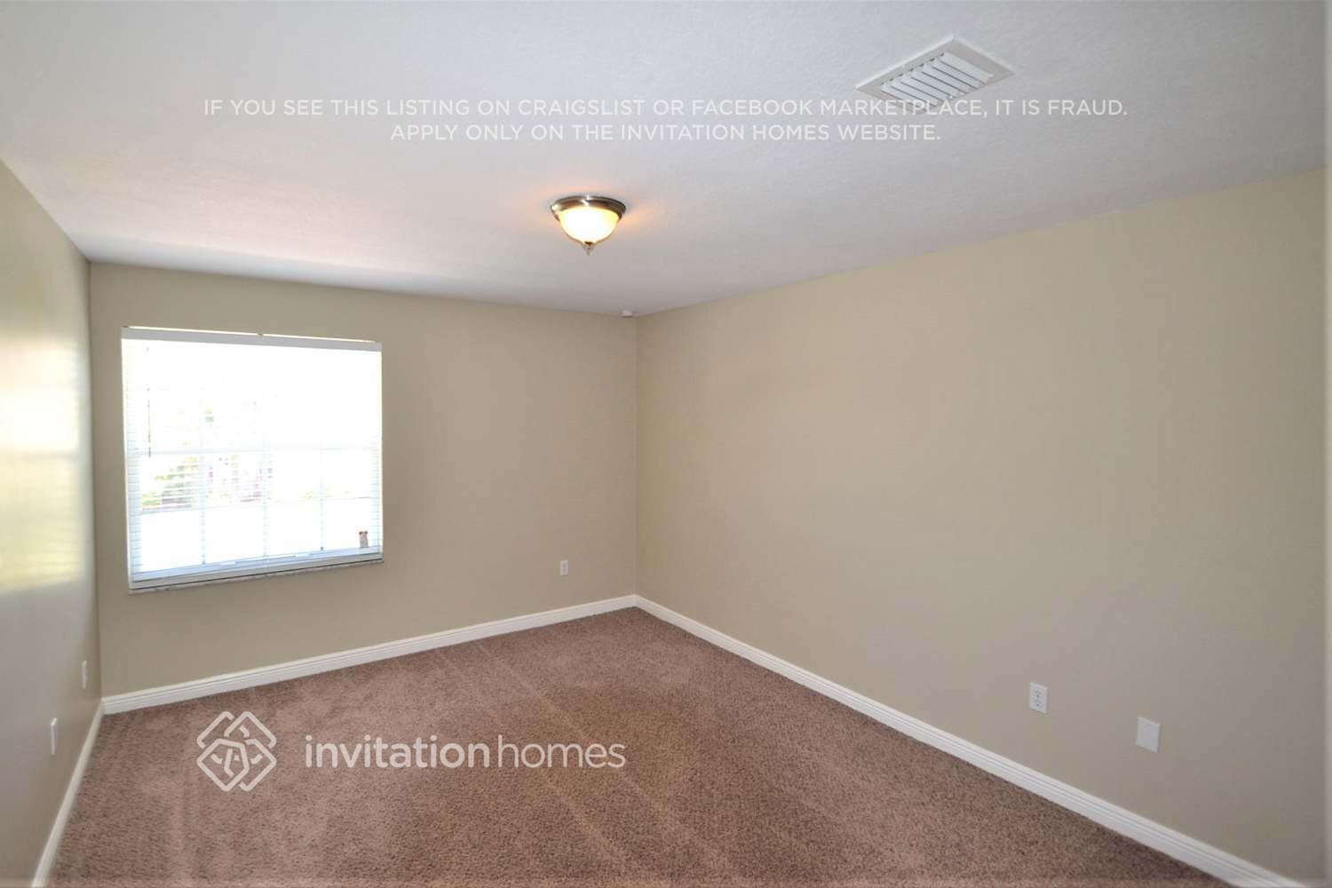 Building Photo - 2515 Glendale Dr