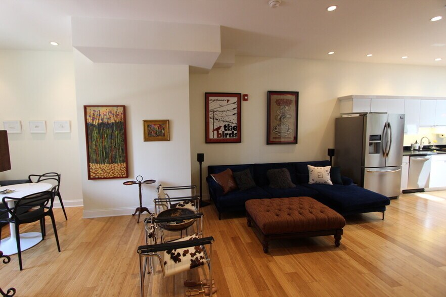 TV seating - 139 7th St