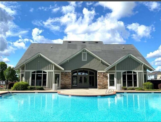 Building Photo - 1719 Charcoal Ives Rd