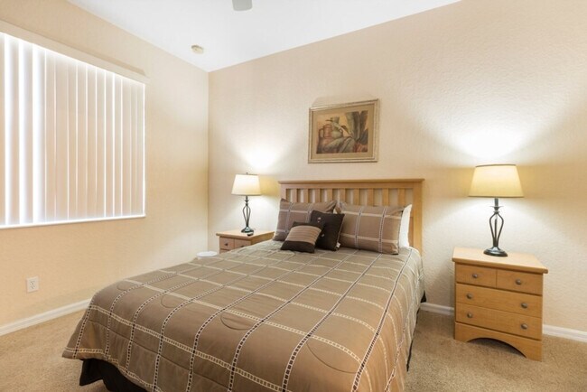 Building Photo - 2705 Roadster Ln