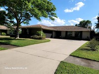 Building Photo - 4412 Stonehenge Rd