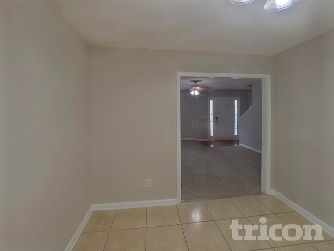 Building Photo - 123 Galway Ln