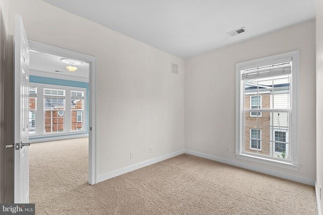 Building Photo - 42788 Lauder Terrace