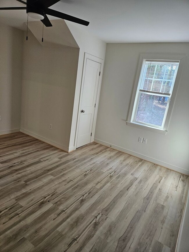 Building Photo - Like Brand New 3 Bedroom 2 Bath Home in Sandston!