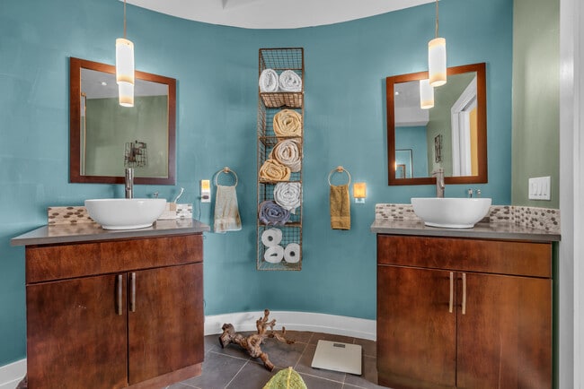 Building Photo - 511 Cookman Ave