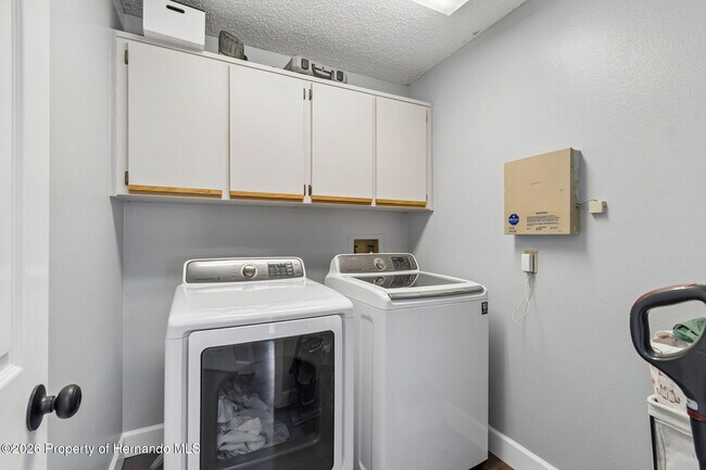 Building Photo - 10454 Casa Grande Cir