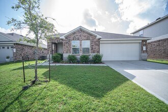 Building Photo - 5234 Greenwood Smt Trl