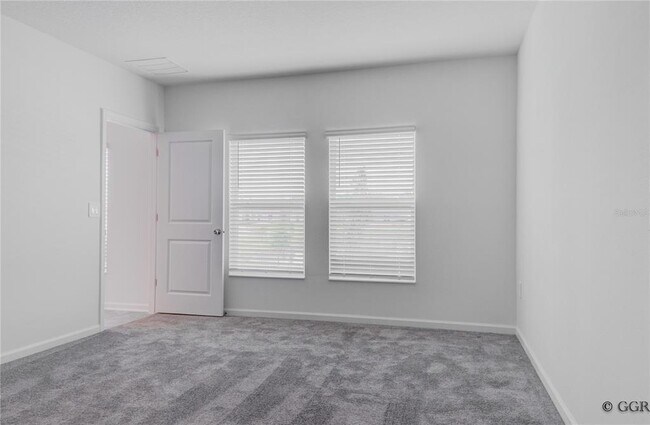 Building Photo - 1520 Brentwood Dr