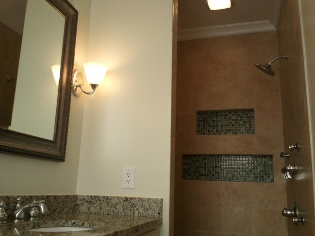 Building Photo - 2803 North Capitol St NE