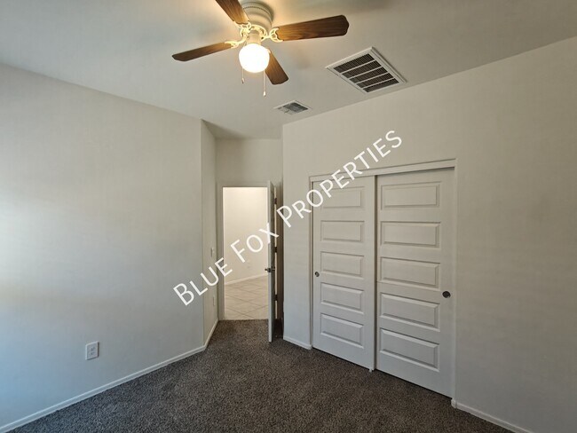 Building Photo - 12209 E Ava Lynn Dr