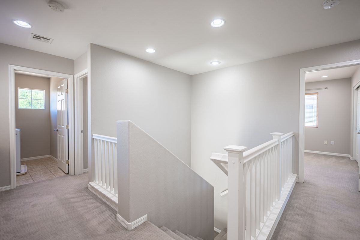 Building Photo - 12141 Capilla Real Ave