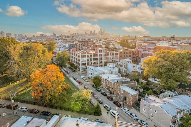 Building Photo - 1730 Memphis St
