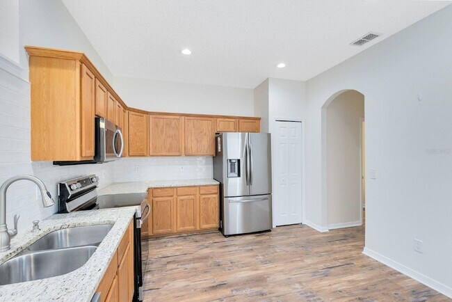 Building Photo - 14041 Wild Majestic St