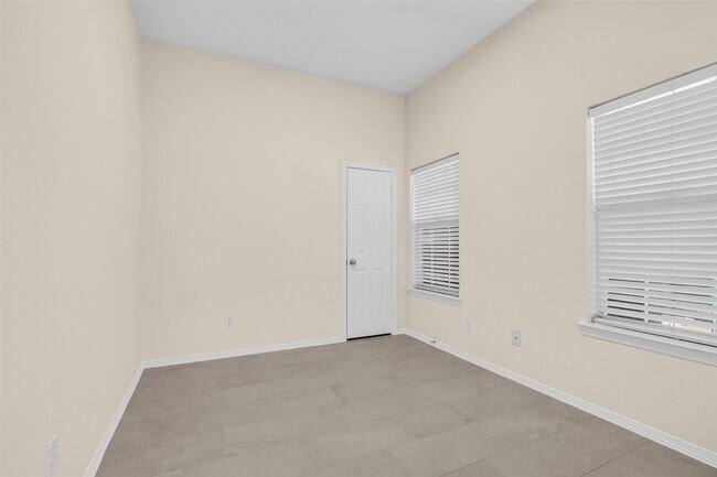 Building Photo - 6003 Decker Ridge Ct
